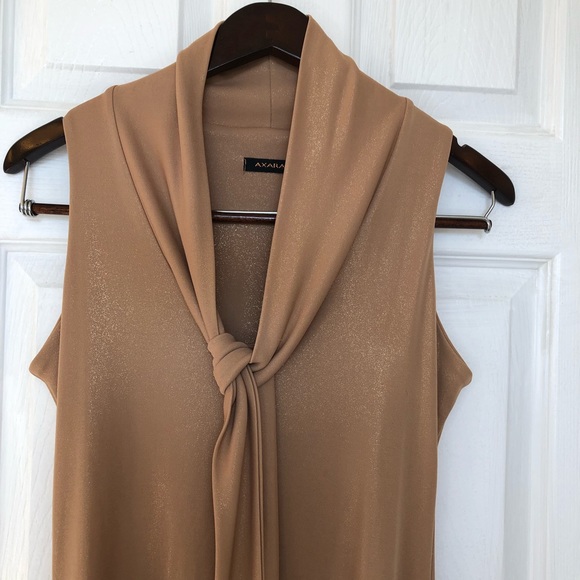 Axara Paris gold shimmer sheath dress. Made in France 🇫🇷 Size small - Picture 3 of 6